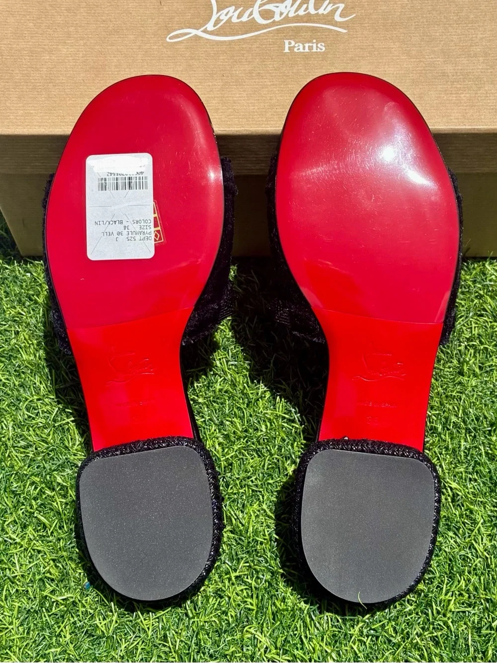 CHRISTIAN LOUBOUTIN PYRAMULE 30 SLIDE MULE SANDAL BLACK VELVET METAL STUDS SZ 38
